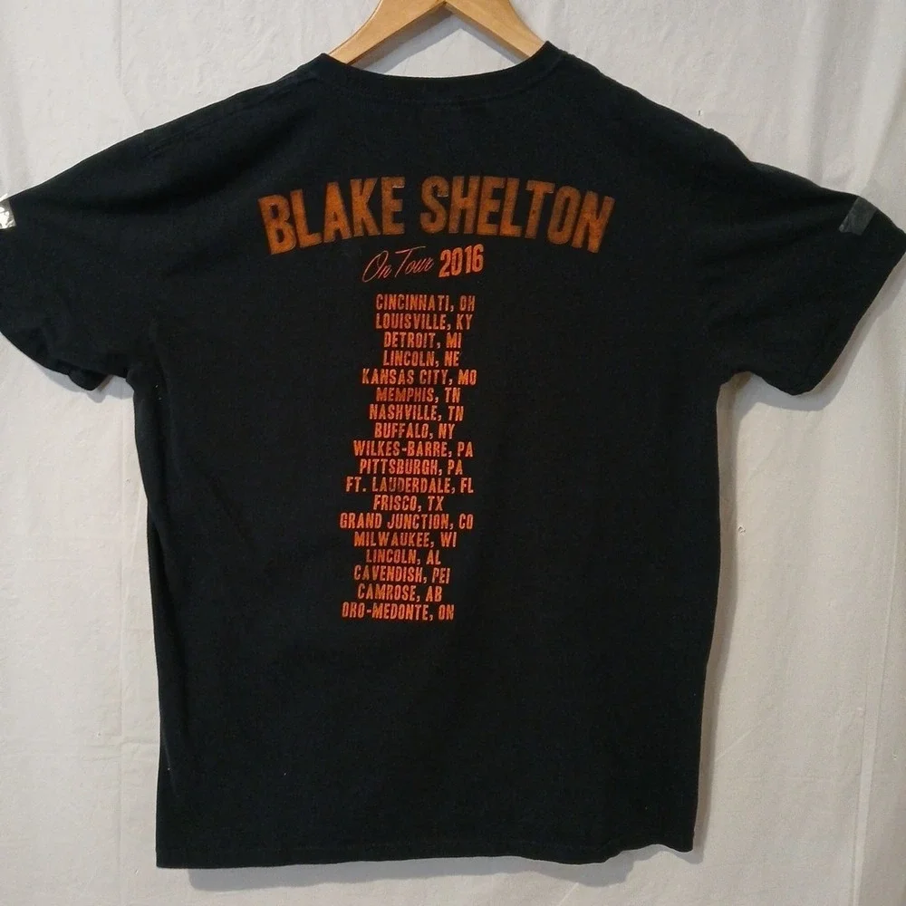 Blake‎ Shelton 2016 Concert T-shirt Size Large